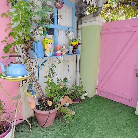 Chez Paulette, Nuit Hors Du Temps Hébergement de vacances